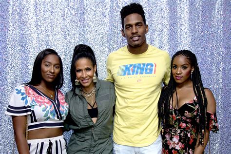 Meet Shereé Whitfield’s Family: Tierra, Kairo, Kaleigh,。